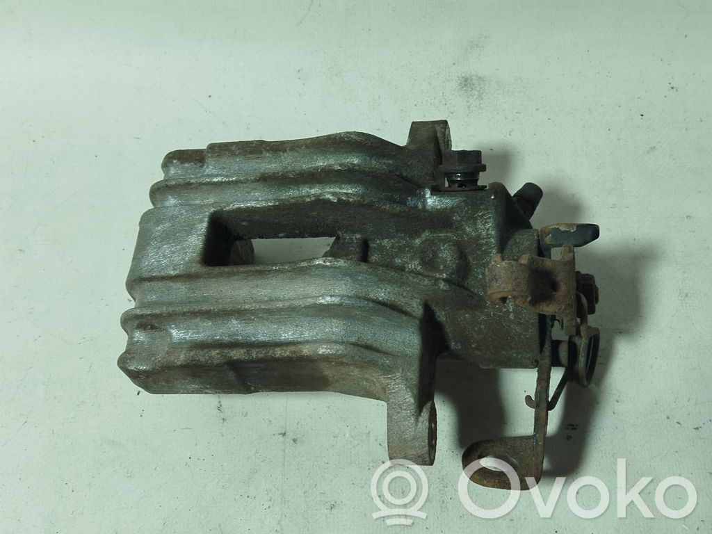 Audi A3 S3 8L Galinis suportas 