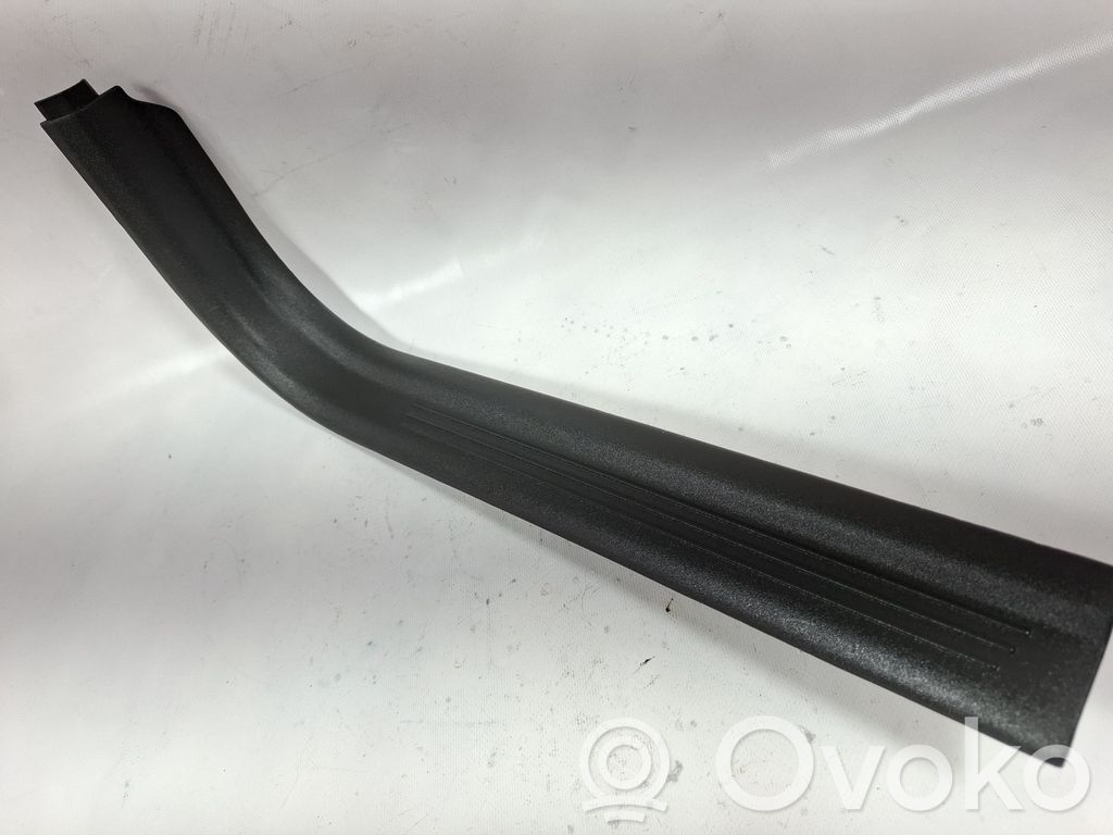 Volvo S40 Etuoven kynnyksen suojalista 