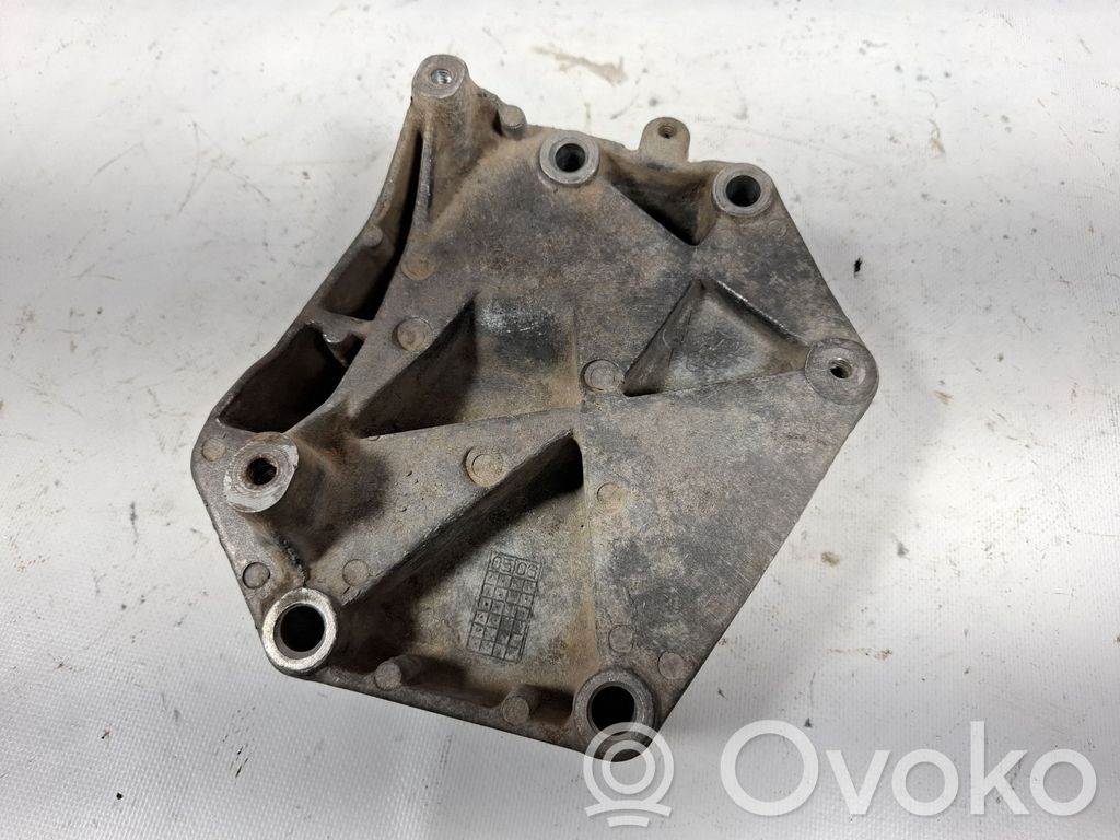 Opel Vectra C A/C compressor mount bracket 
