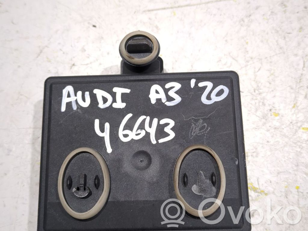 Autres unités de commande / modules   5Q0959395K
