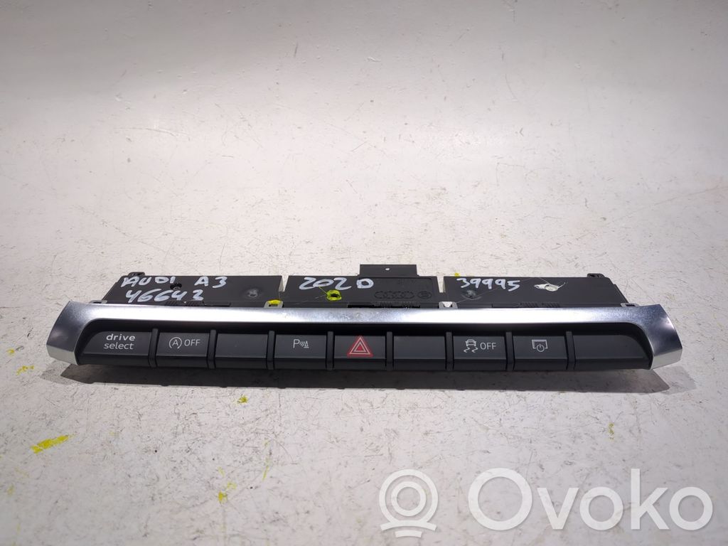 Audi A3 8Y Interruptor de control multifunción 