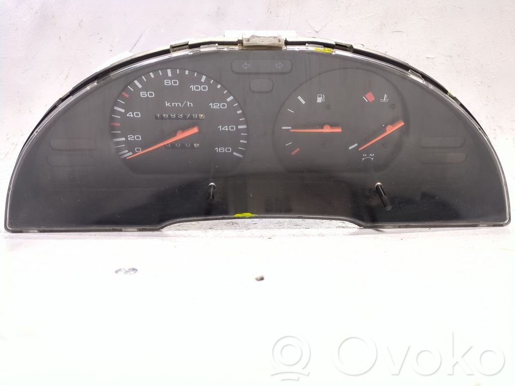 Nissan Vanette Speedometer (instrument cluster) 