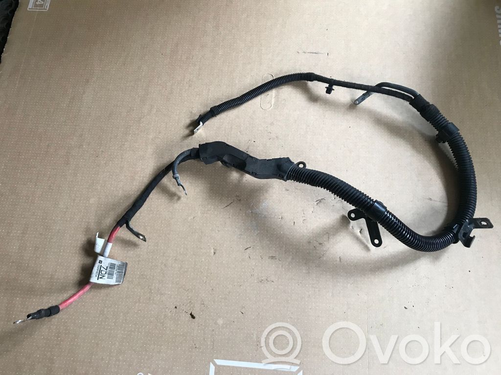 Opel Astra J Cablu cu bornă pozitivă (baterie) 