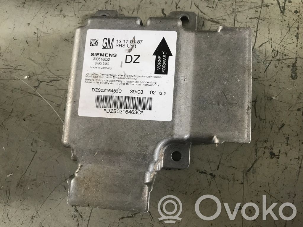 Opel Vectra C Airbag control unit/module 