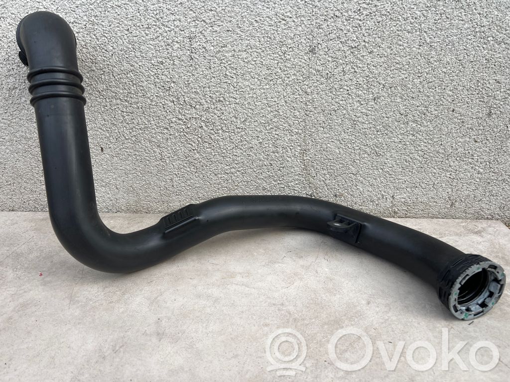 Opel Insignia B Furtun/conductă intercooler 