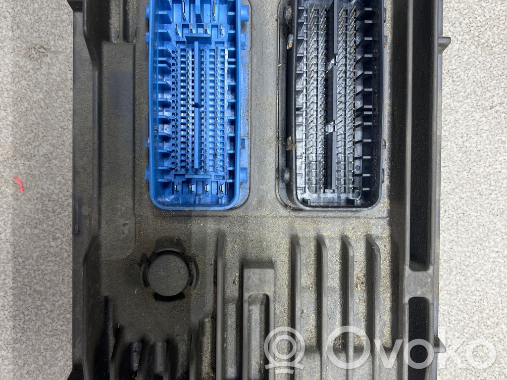 Opel Insignia B Engine control unit/module 