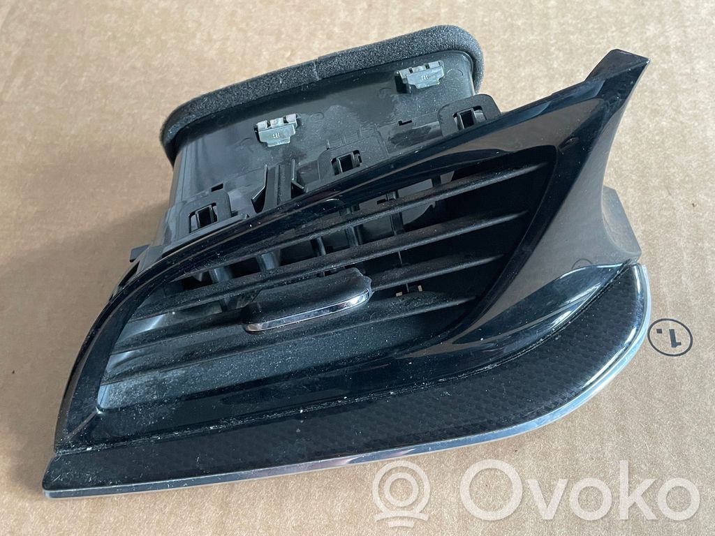 Opel Insignia B Grilă ventilație/ramă laterală bord 