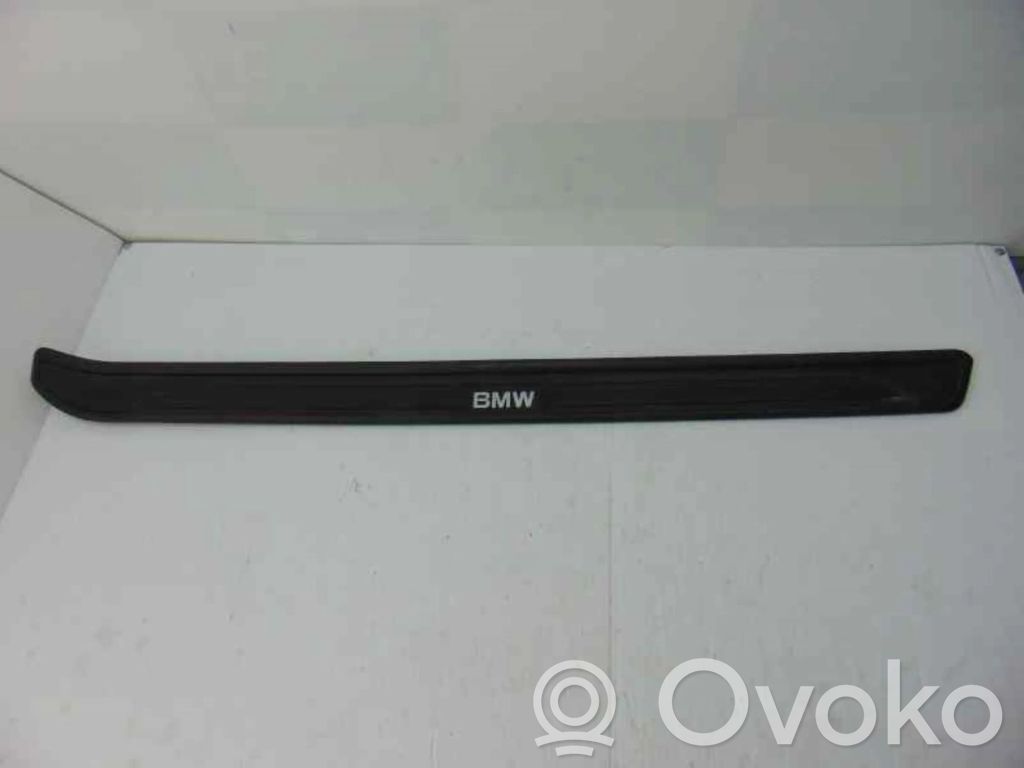 Moldura inferior   60829010