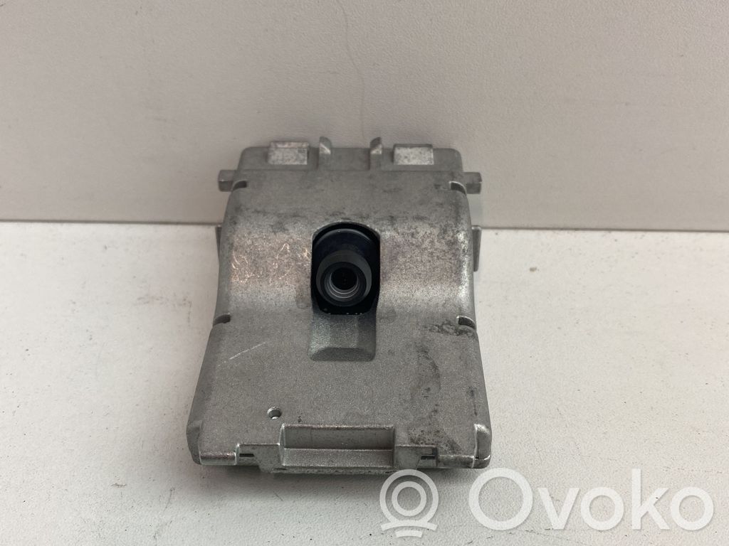 Windshield/windscreen camera   670101172,68290304AE