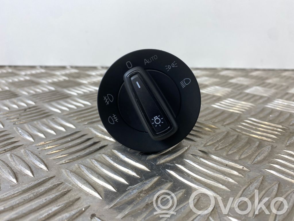 Skoda Kodiaq Light switch 