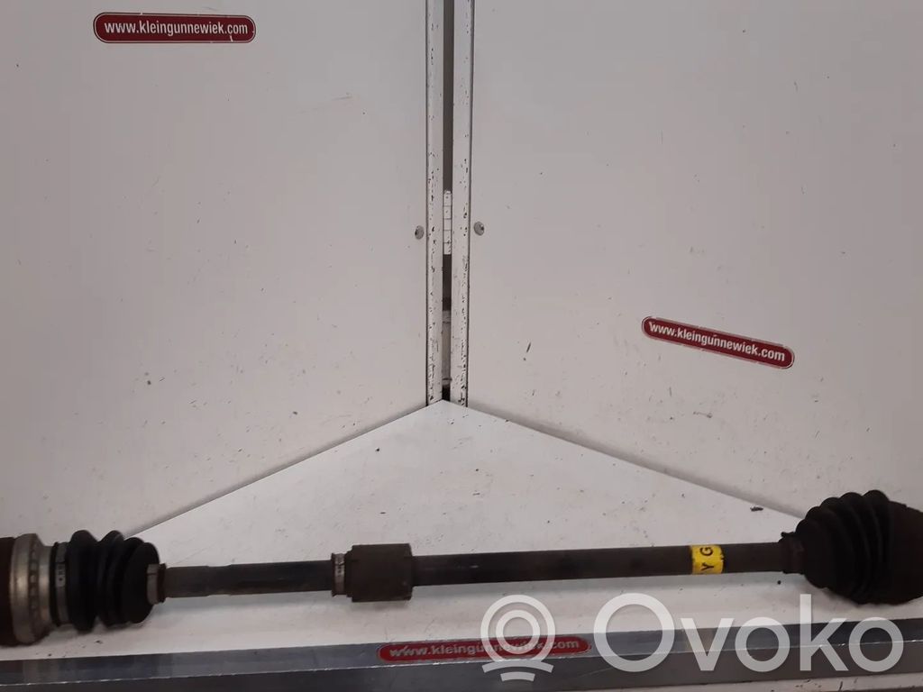 Opel Meriva B Półoś przednia 