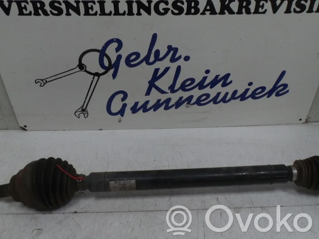 Volkswagen Golf VII Półoś przednia 