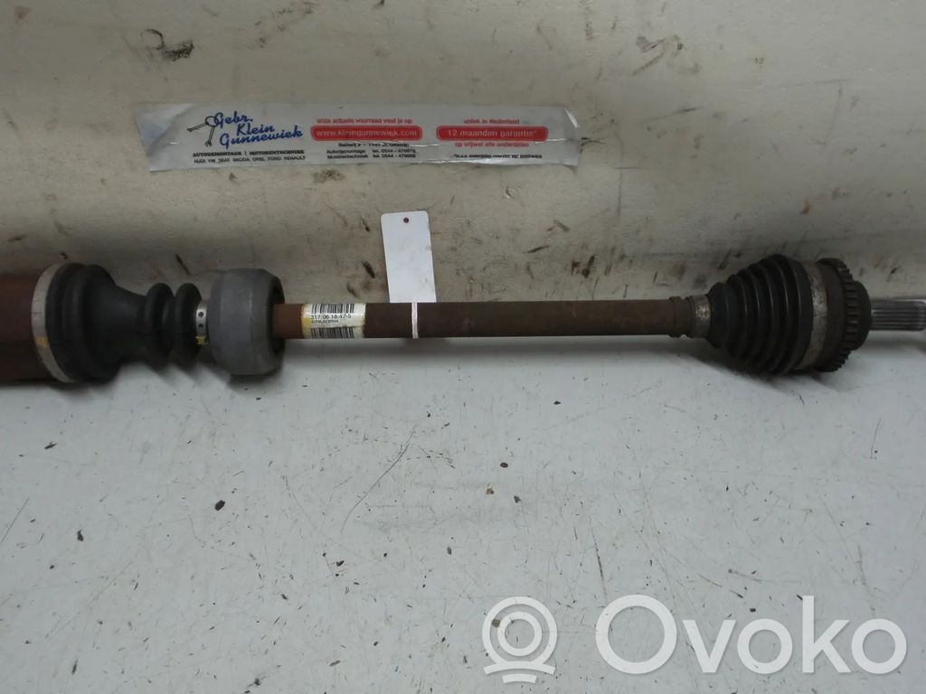 Półoś przednia   8200236089,JB1517