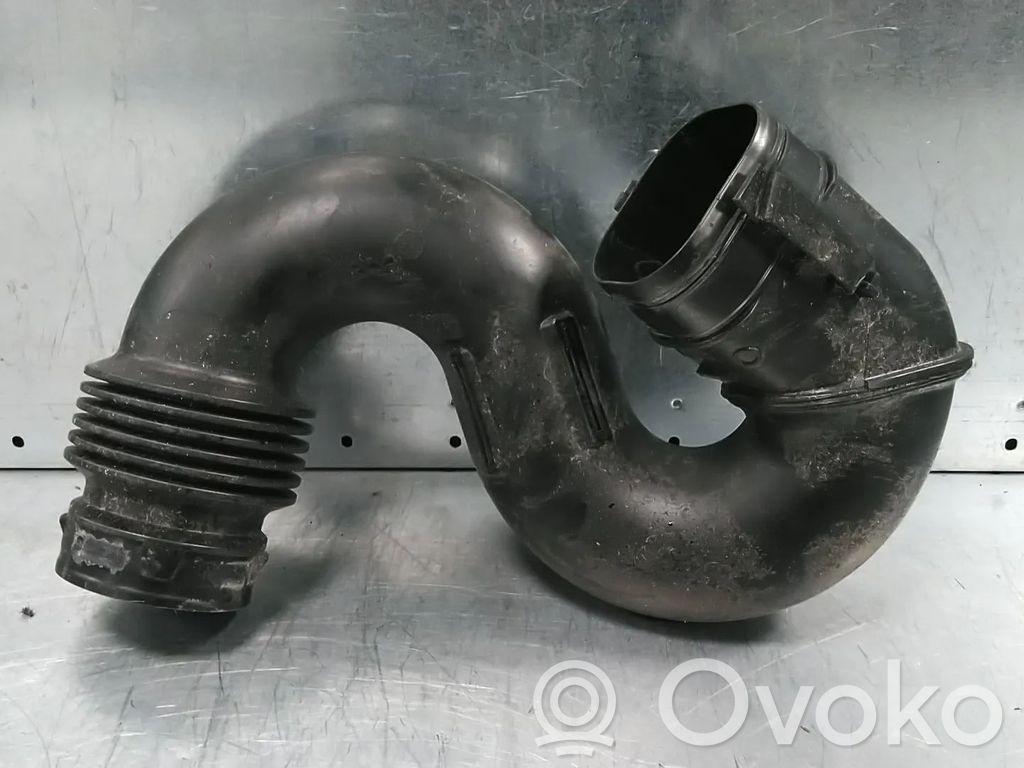 Renault Trafic III (X82) Air intake hose/pipe 