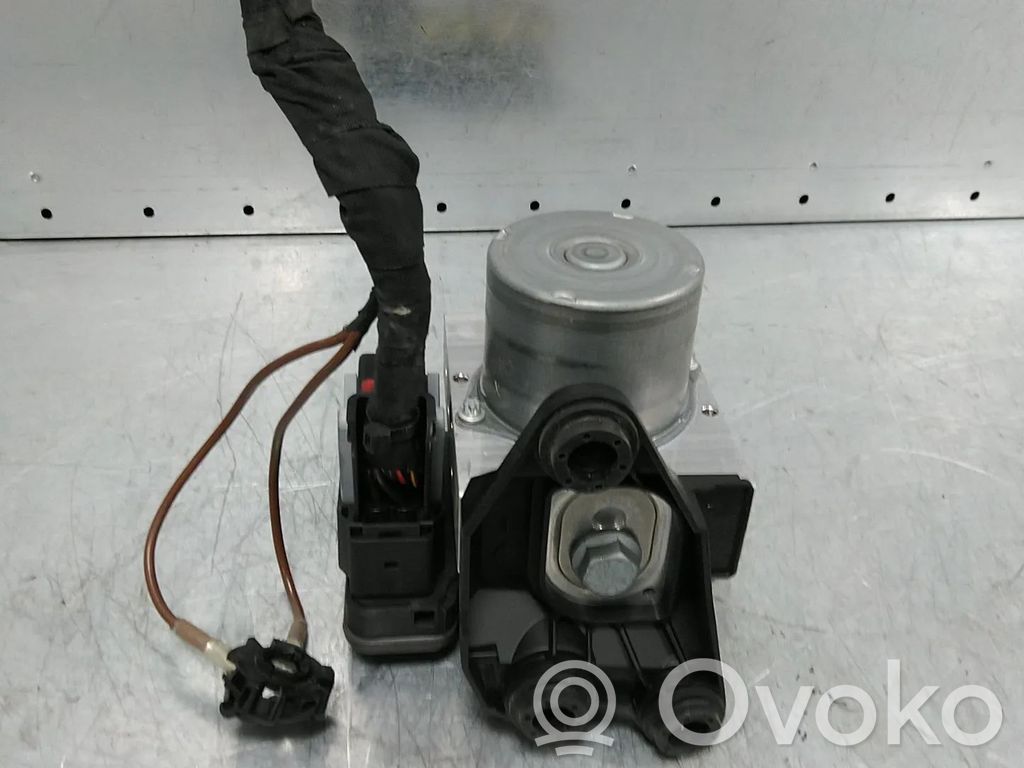 Audi A4 S4 B9 ABS-pumppu 