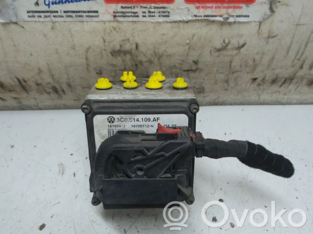 Volkswagen PASSAT B6 ABS Pump 