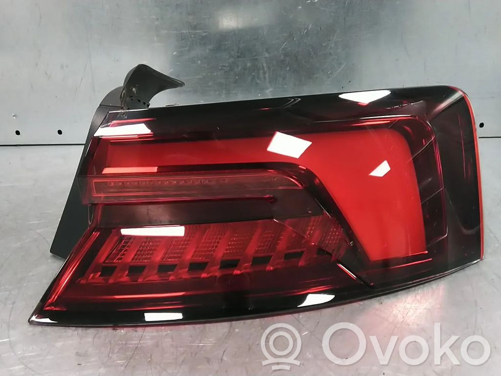 Audi A5 Rear/tail lights 
