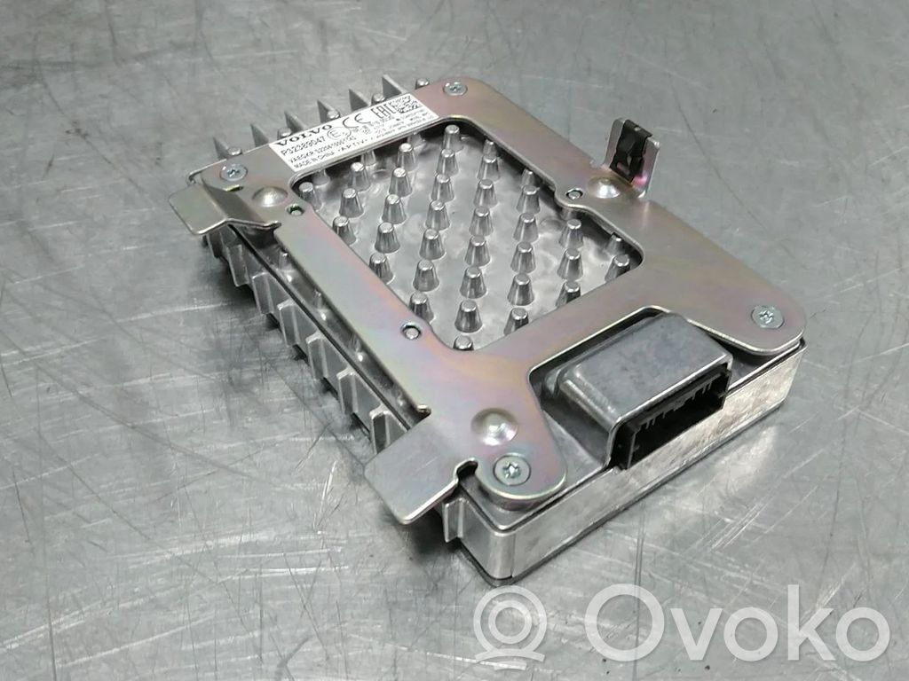 Volvo XC40 Wireless charging module 