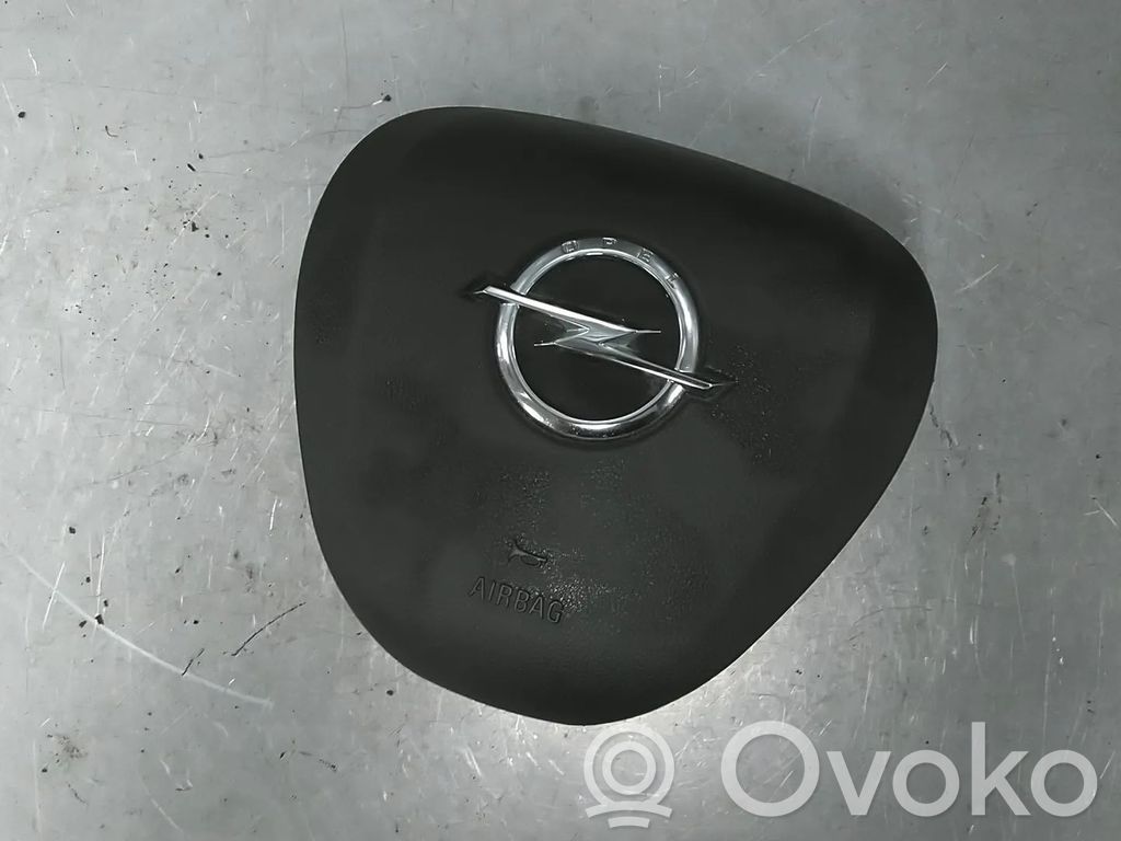Opel Corsa E Vairo oro pagalvė 