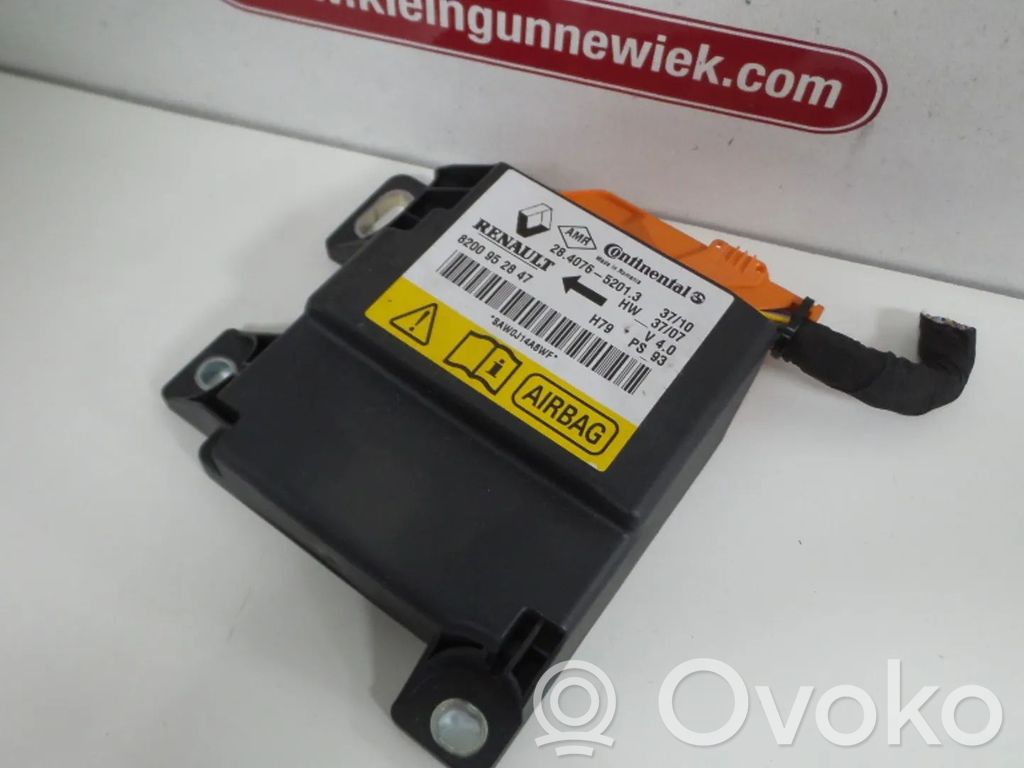 Airbag control unit/module   8200952847