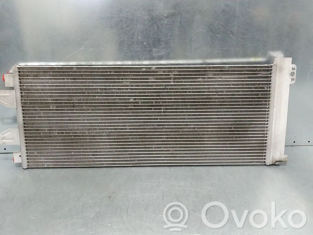 Opel Movano C Oro kondicionieriaus radiatorius aušinimo 