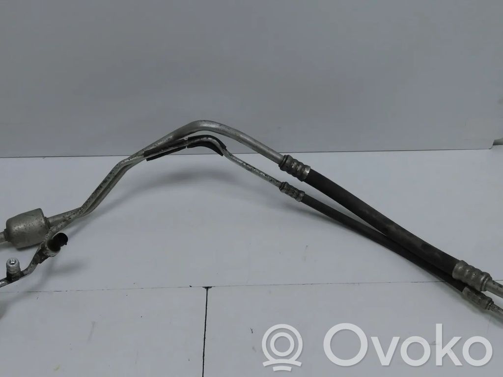 Opel Corsa D Ilmastointilaitteen putki (A/C) 