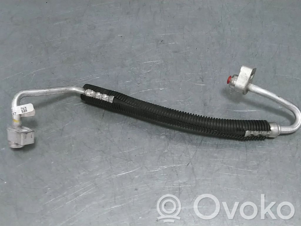 Ford Mondeo MK V Ilmastointilaitteen putki (A/C) 