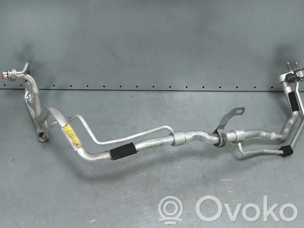 Ford Mondeo MK V Ilmastointilaitteen putki (A/C) 