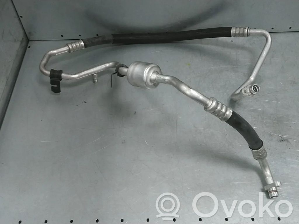 Ilmastointilaitteen putki (A/C)   8200561041