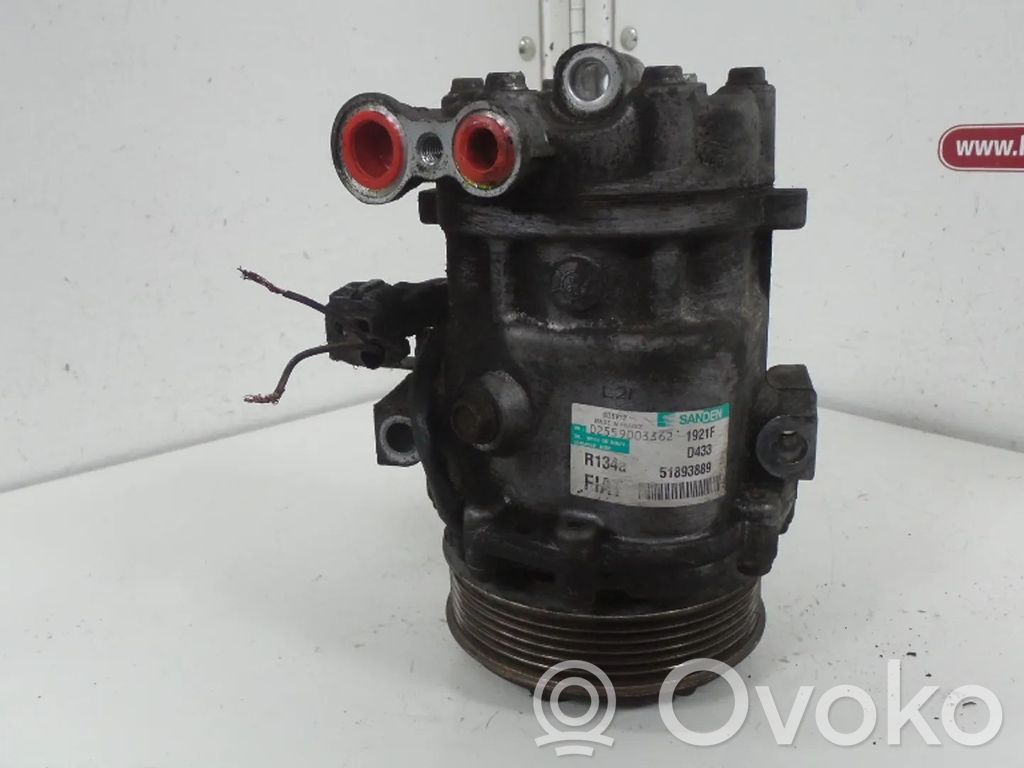 Opel Combo D Air conditioning (A/C) compressor (pump) 
