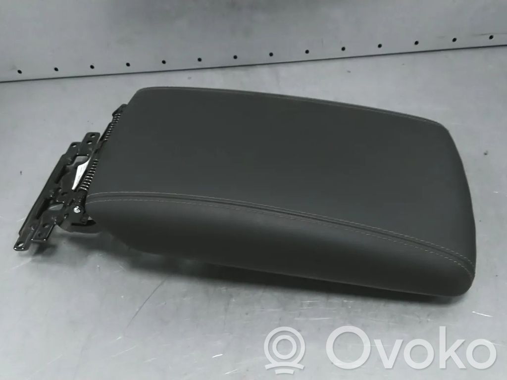 KIA Sorento IV Centrinė konsolė 