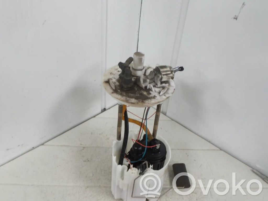Opel Astra J Pompă combustibil în rezervor 