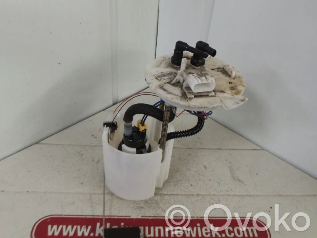 Opel Insignia A Pompă combustibil în rezervor 