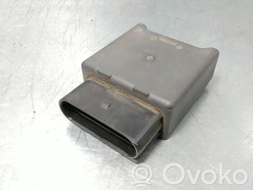 Volkswagen Tiguan Fuel injection pump control unit/module 