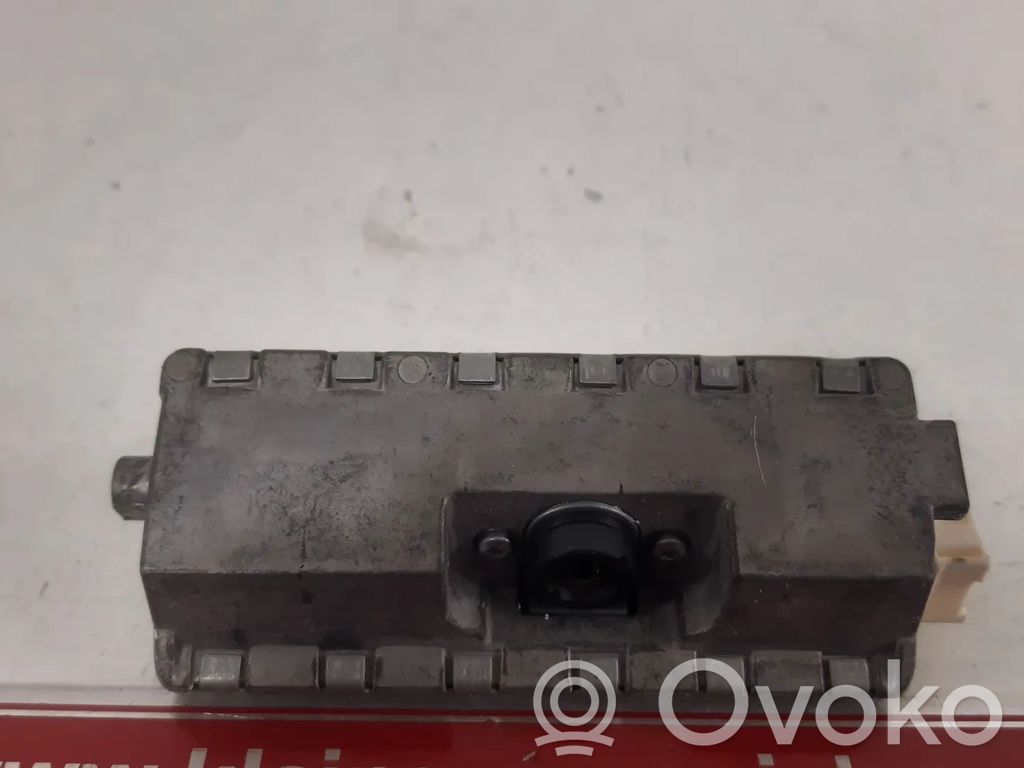 Windshield/windscreen camera   4E0910217C