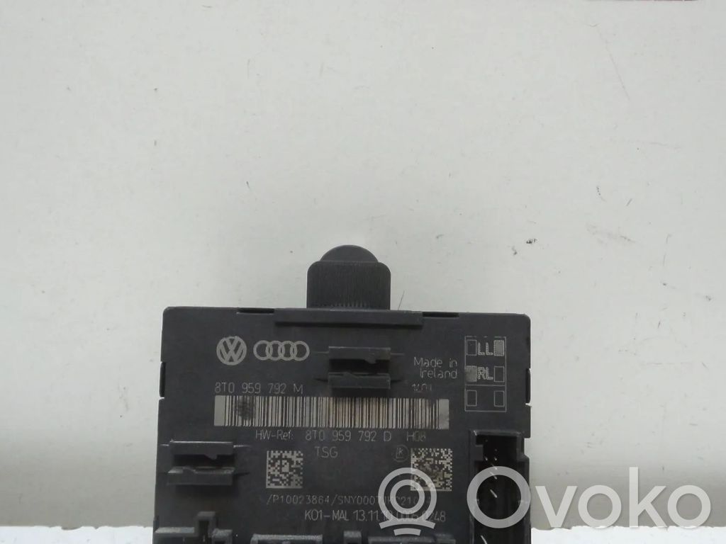Unité de commande module de porte   8T0959792D,8T0959792B,8T0959792M,8T0959792N,8T10959792G