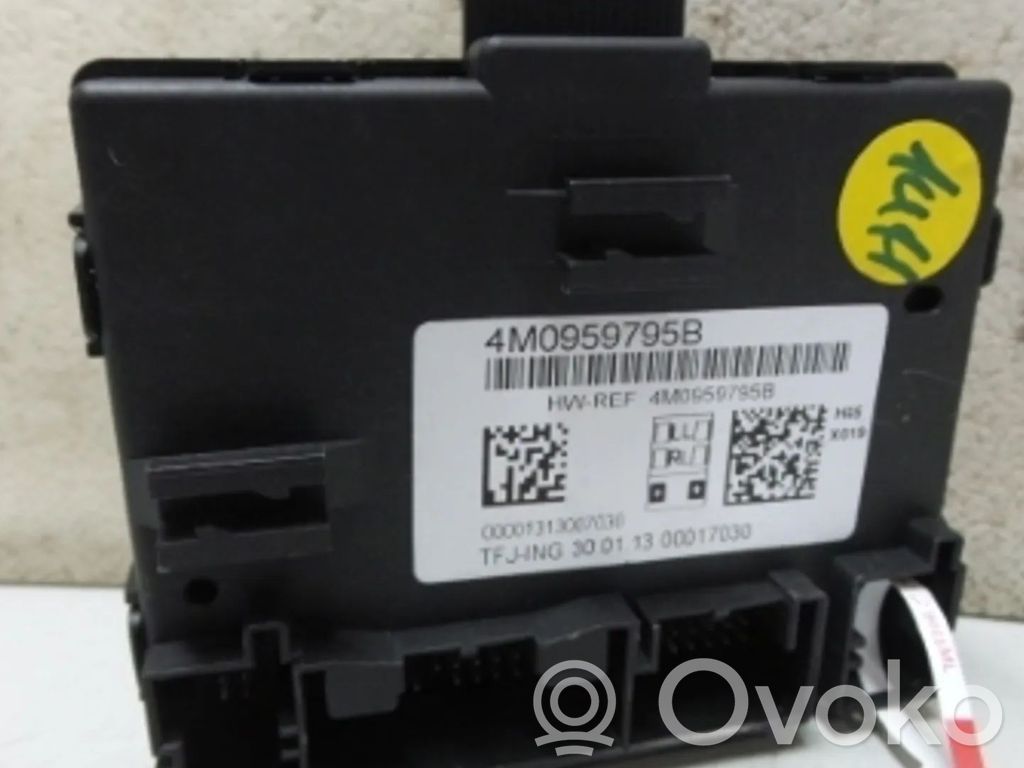 Audi Q7 4L Door control unit/module 