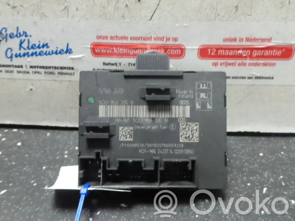 Door control unit/module   5Q0959395B