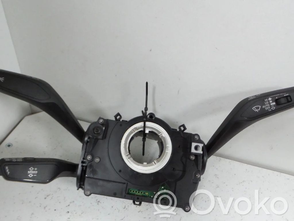Audi A5 Wiper turn signal indicator stalk/switch 