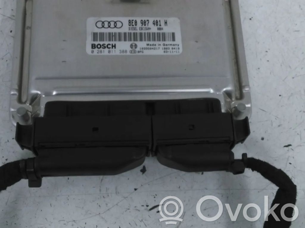 Audi A6 S6 C5 4B Variklio valdymo blokas 