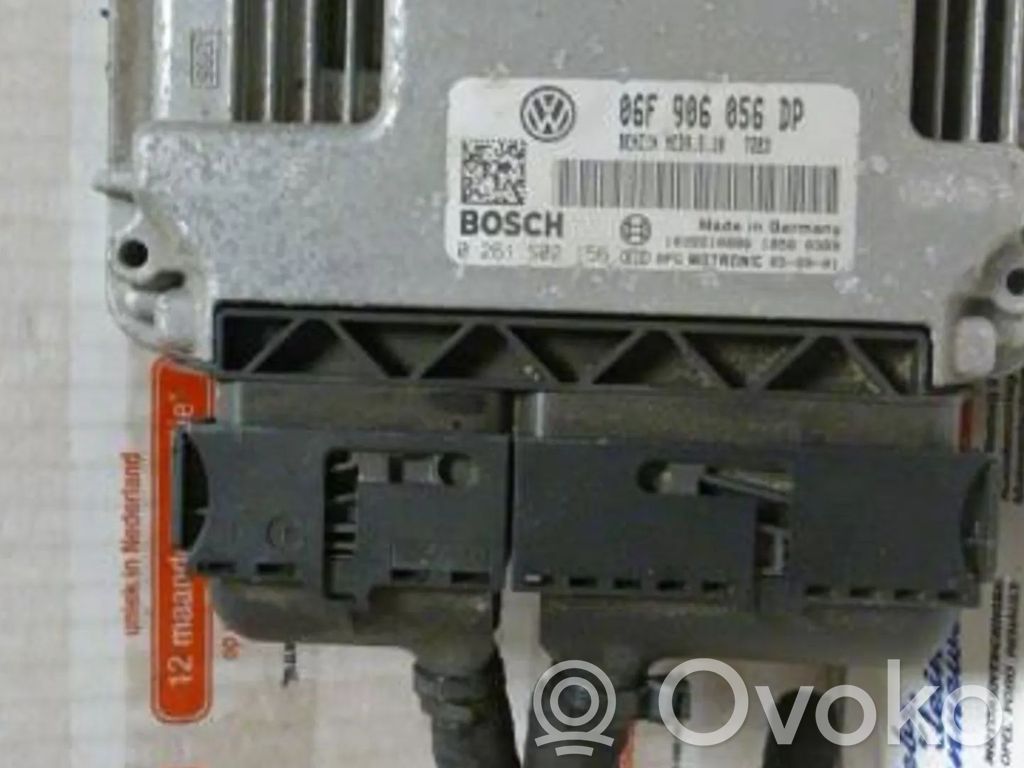 Volkswagen Golf V Engine control unit/module 