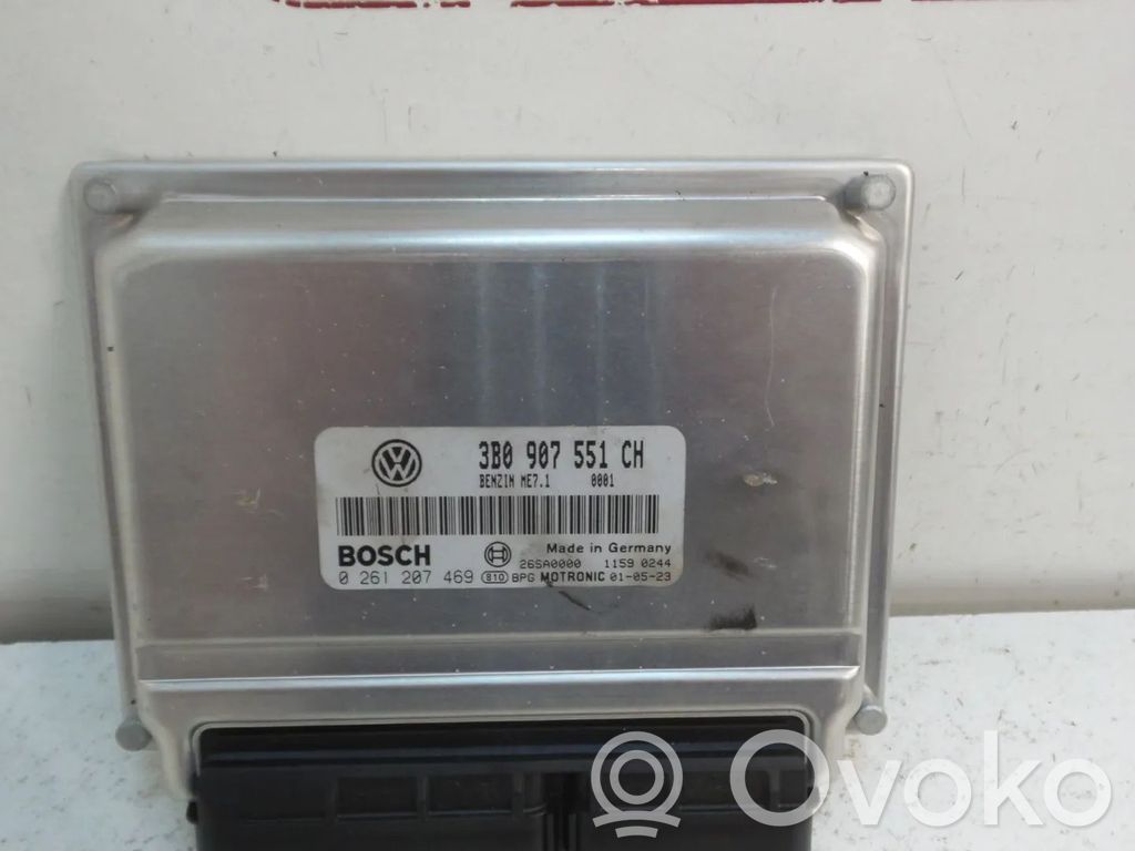 Volkswagen PASSAT B5 Variklio valdymo blokas 