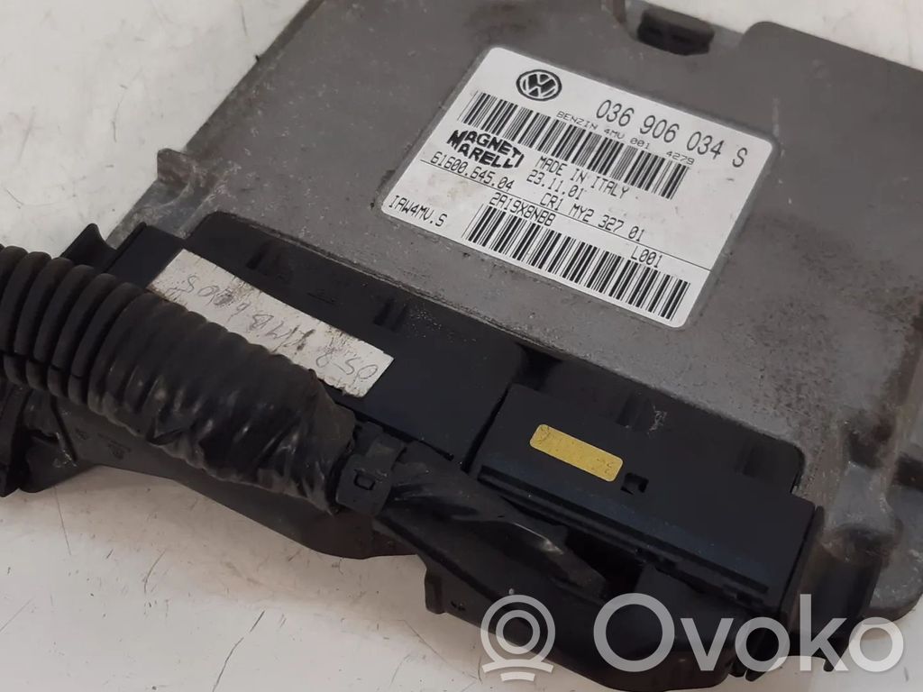 Volkswagen Polo Engine control unit/module 