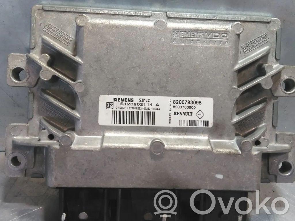 Engine control unit/module   8200783095,8200700600,D4F784