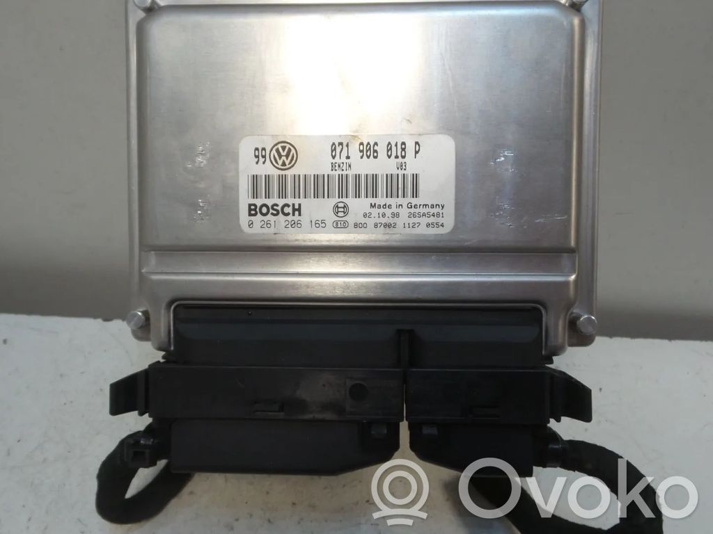 Engine control unit/module   071906018P,0261206165,AGZ