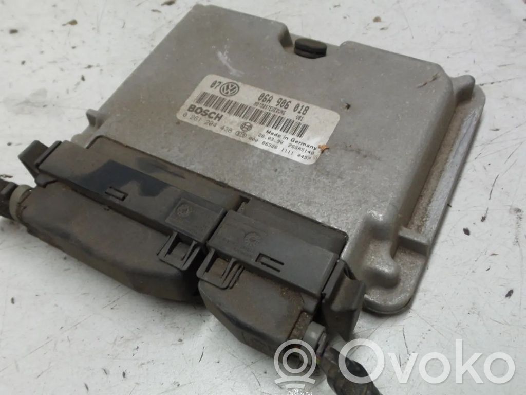 Engine control unit/module   06A906018,0261204438,AGN