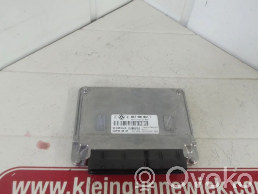 Volkswagen PASSAT B5 Engine control unit/module 