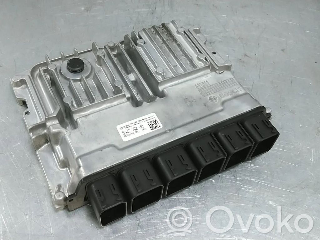 BMW X3 G01 Engine control unit/module 