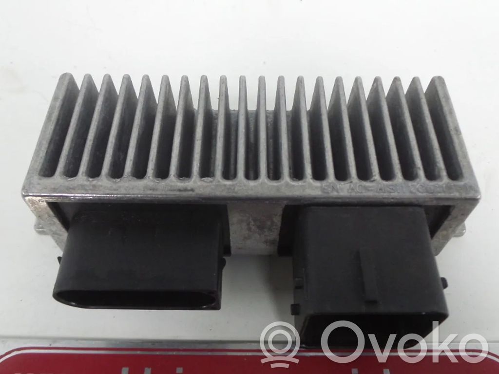 Opel Movano B Glow plug pre-heat relay 