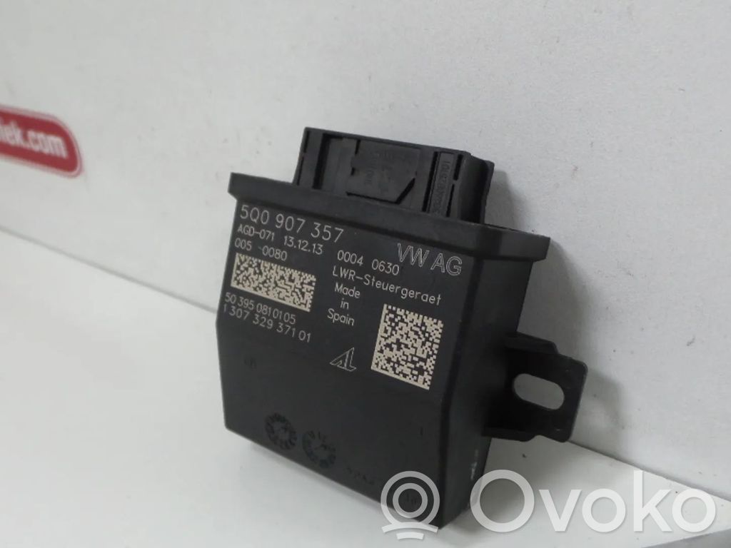 Módulo de luz LCM   5Q0907357